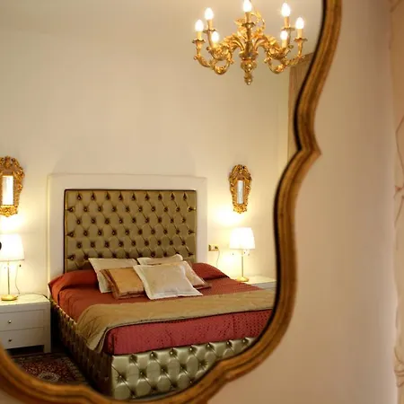Continentale Hotel 4*
