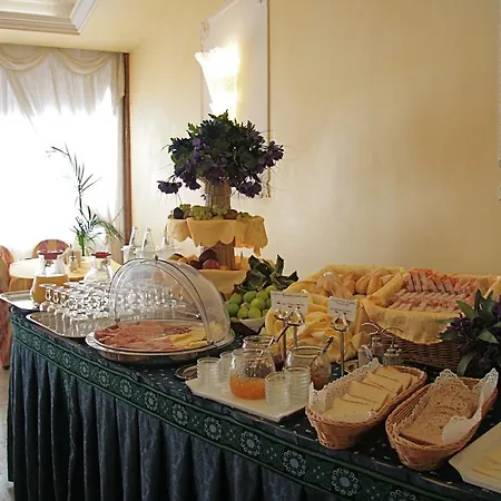 Continentale 4* Arezzo