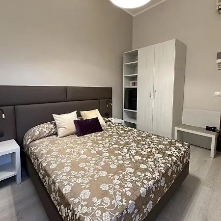 Отель Continentale