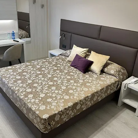 Continentale 4* Ареццо