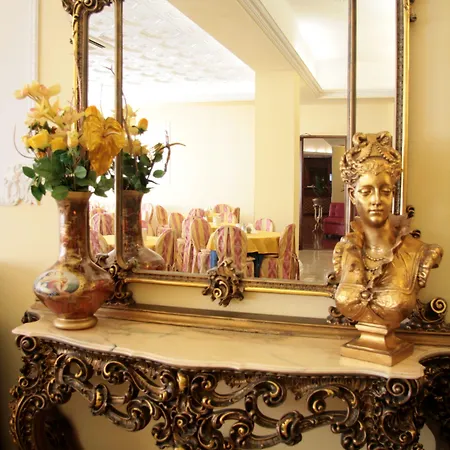 Continentale 4* Ареццо