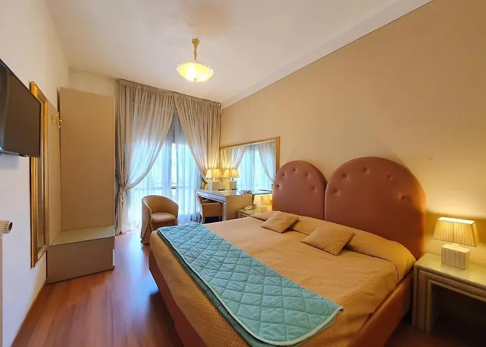 Hotell Continentale 4*
